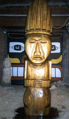 Skulptur " BITTEN "  H�he 2,5 m von Holger B�r  BaerArt Totempf�hle und Skulpturen  Kunst Galerie Billigheim